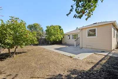 827 Chestnut, Redwood City, CA 94063 - Photo 9