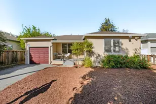 827 Chestnut, Redwood City, CA 94063 - Photo 1