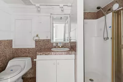 355 Chester Ave, San Francisco, CA 94132 - Photo 17
