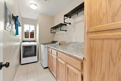 2170 Cypress St, Hollister, CA 95023 - Photo 25