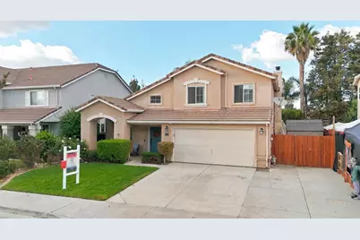 2170 Cypress St, Hollister, CA 95023 - Photo 5