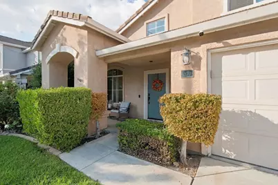 2170 Cypress St, Hollister, CA 95023 - Photo 9