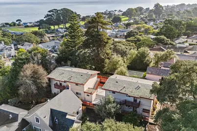 950 Lighthouse Ave, Pacific Grove, CA 93950 - Photo 29