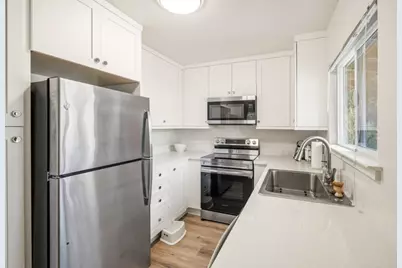 950 Lighthouse Ave, Pacific Grove, CA 93950 - Photo 19