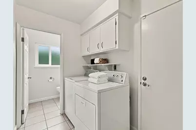 1588 Chambers Dr, San Jose, CA 95118 - Photo 23
