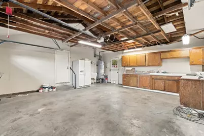 1588 Chambers Dr, San Jose, CA 95118 - Photo 41