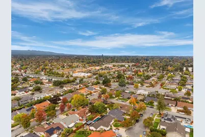 1588 Chambers Dr, San Jose, CA 95118 - Photo 49