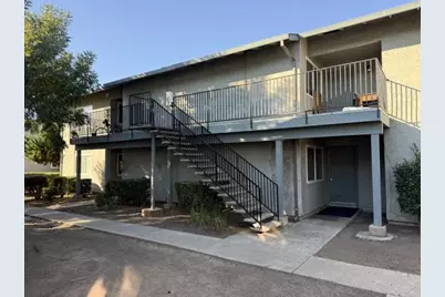 611 E 7th St, Gilroy, CA 95020 - Photo 3