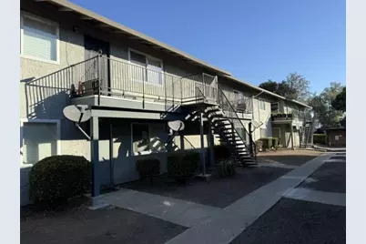 611 E 7th St, Gilroy, CA 95020 - Photo 5