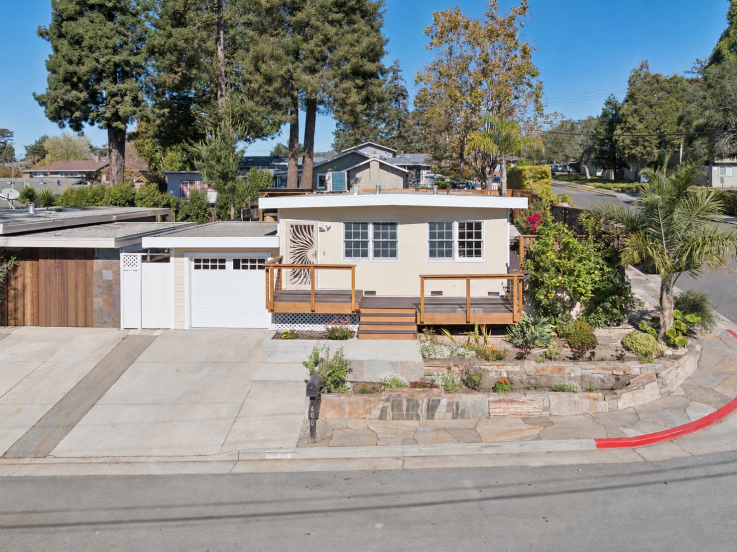 400 Pine St, Capitola, CA 95010 - MLS ML82065761 - Coldwell Banker