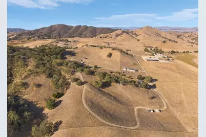 2670 Day Rd, Gilroy, CA 95020 - Photo 27