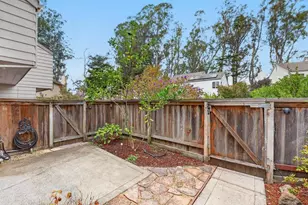 413 Western Dr 13, Santa Cruz, CA 95060 - Photo 35