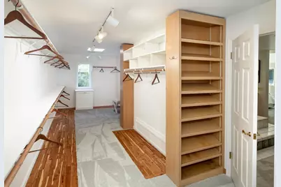 11550 Magdalena Ave, Los Altos Hills, CA 94024 - Photo 21