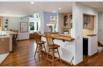 11550 Magdalena Ave, Los Altos Hills, CA 94024 - Photo 13