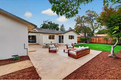 1541 Awalt Ct, Los Altos, CA 94024 - Photo 43