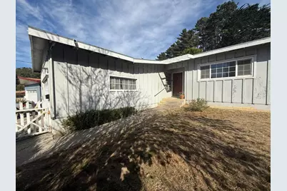 1041 Crespi Dr, Pacifica, CA 94044 - Photo 13