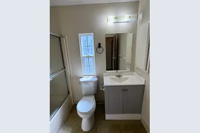 4915 Shattuck Ave, Oakland, CA 94609 - Photo 11