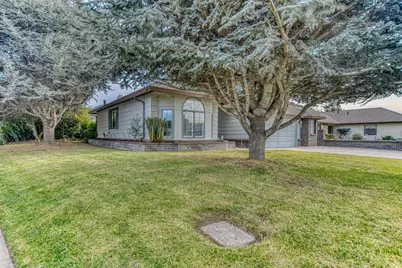 1101 Loyola Dr, Salinas, CA 93901 - Photo 3