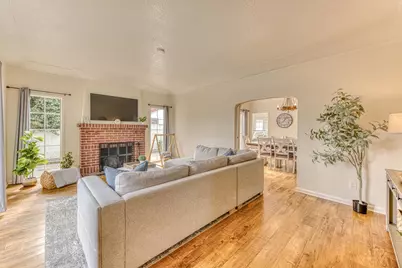 160 Lorimer St, Salinas, CA 93901 - Photo 7