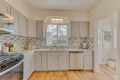 160 Lorimer St, Salinas, CA 93901 - Photo 13