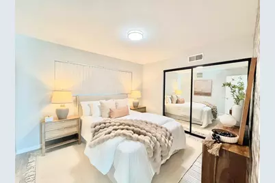 453 N Rengstorff Ave 20, Mountain View, CA 94043 - Photo 17