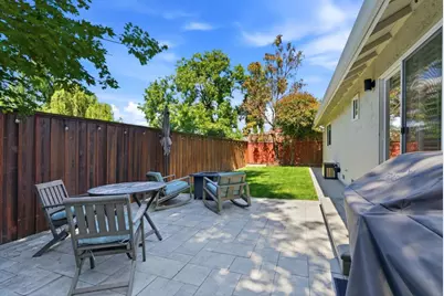 145 Berkshire Dr, Morgan Hill, CA 95037 - Photo 5