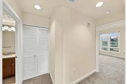 423 7th St 514, Oakland, CA 94607 - Photo 17
