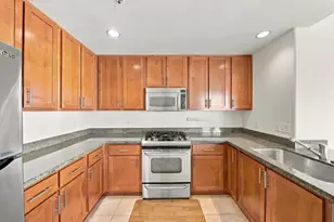 423 7th St 514, Oakland, CA 94607 - Photo 7
