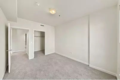 423 7th St 514, Oakland, CA 94607 - Photo 15
