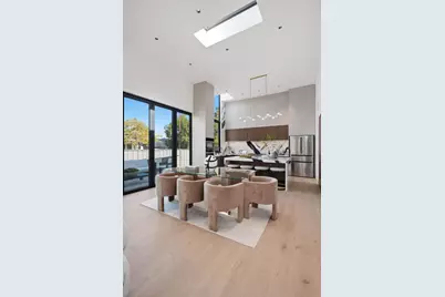 689 Moreno Ln, Santa Clara, CA 95050 - Photo 17