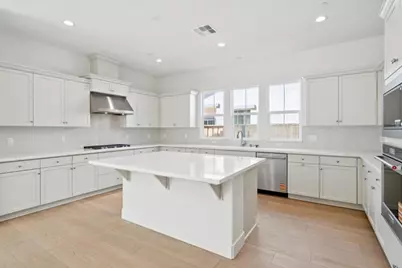 618 Santa Lucia Way, Marina, CA 93933 - Photo 9