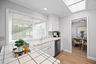 412 Royale Park Dr, San Jose, CA 95136 - Photo 23