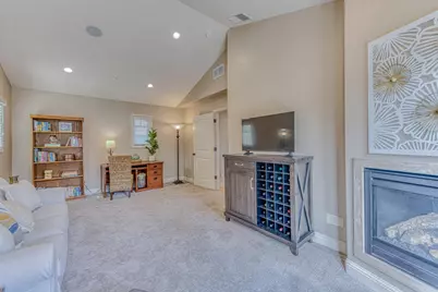 122 14th St, Pacific Grove, CA 93950 - Photo 27