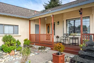 38 Susan St, Royal Oaks, CA 95076 - Photo 5