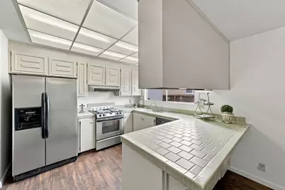 34374 Thornhill Ct, Fremont, CA 94555 - Photo 11