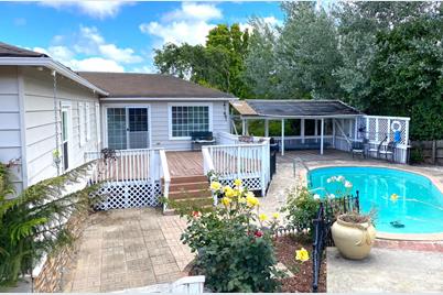 800 Alameda De Las Pulgas - Photo 1