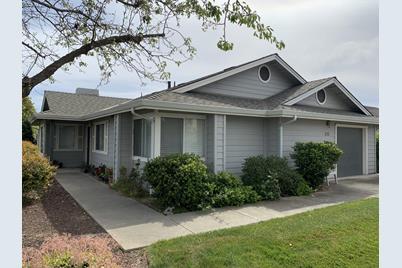 212 Amador - Photo 1