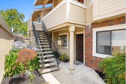 7669 Arbor Creek Cir 132 - Photo 1