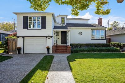 717 Plymouth Way - Photo 1