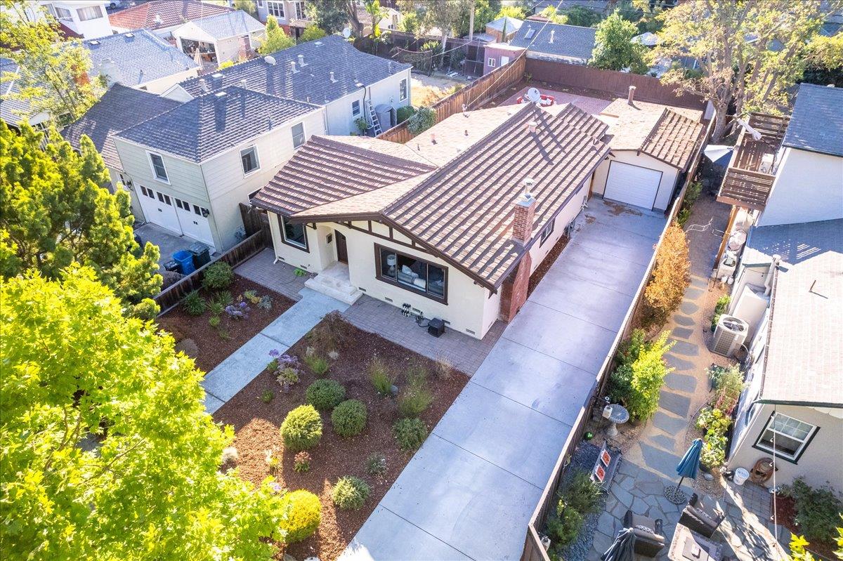 1914 Brewster Ave, Redwood City, CA 94062 MLS ML81904390 Coldwell