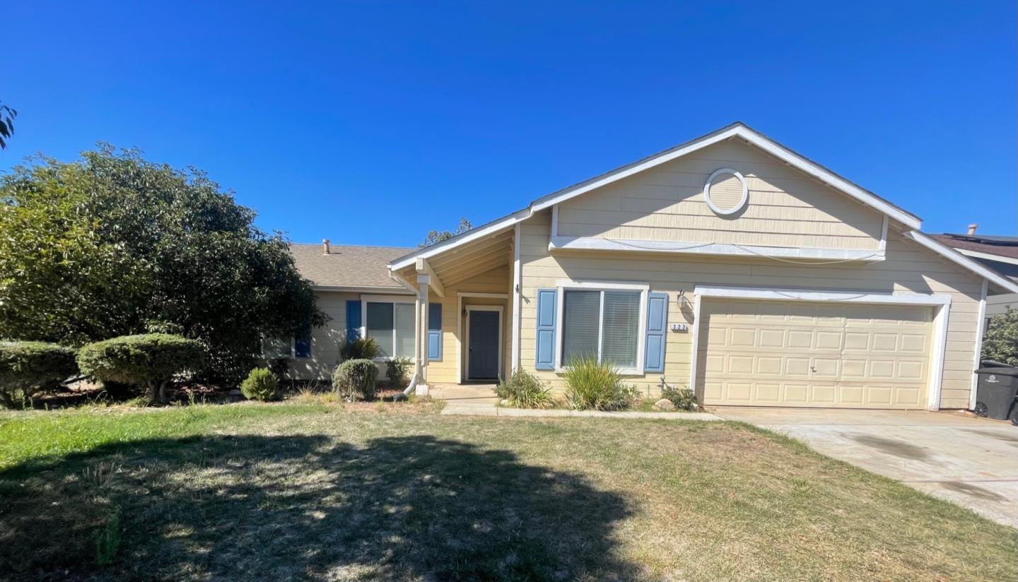 323 Entrada Dr, Soledad, CA 93960 MLS ML81909023 Coldwell Banker