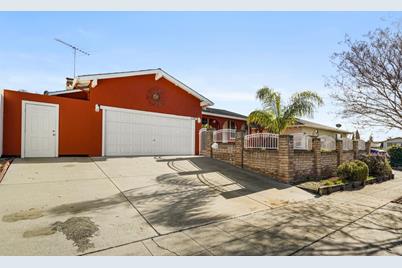 3397 Burgundy Dr, San Jose, CA 95132 - Photo 1