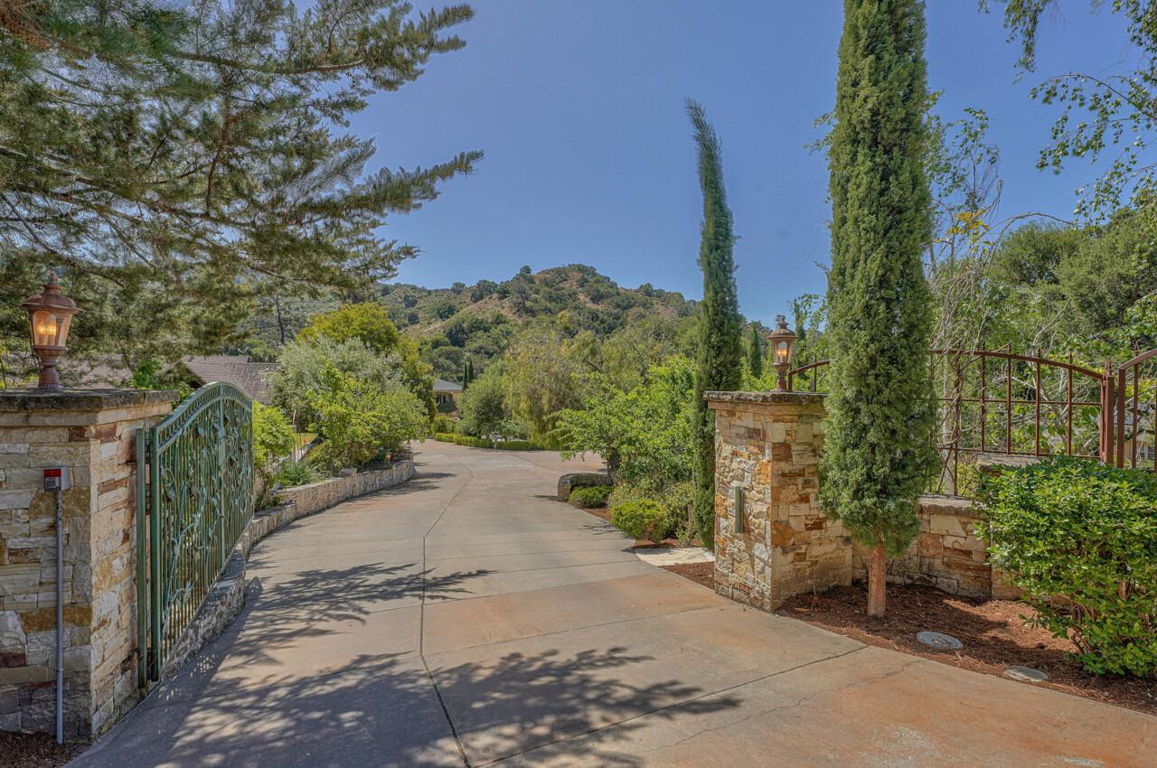 160 San Benancio Rd, Salinas, CA 93908 MLS ML81919478 Coldwell Banker