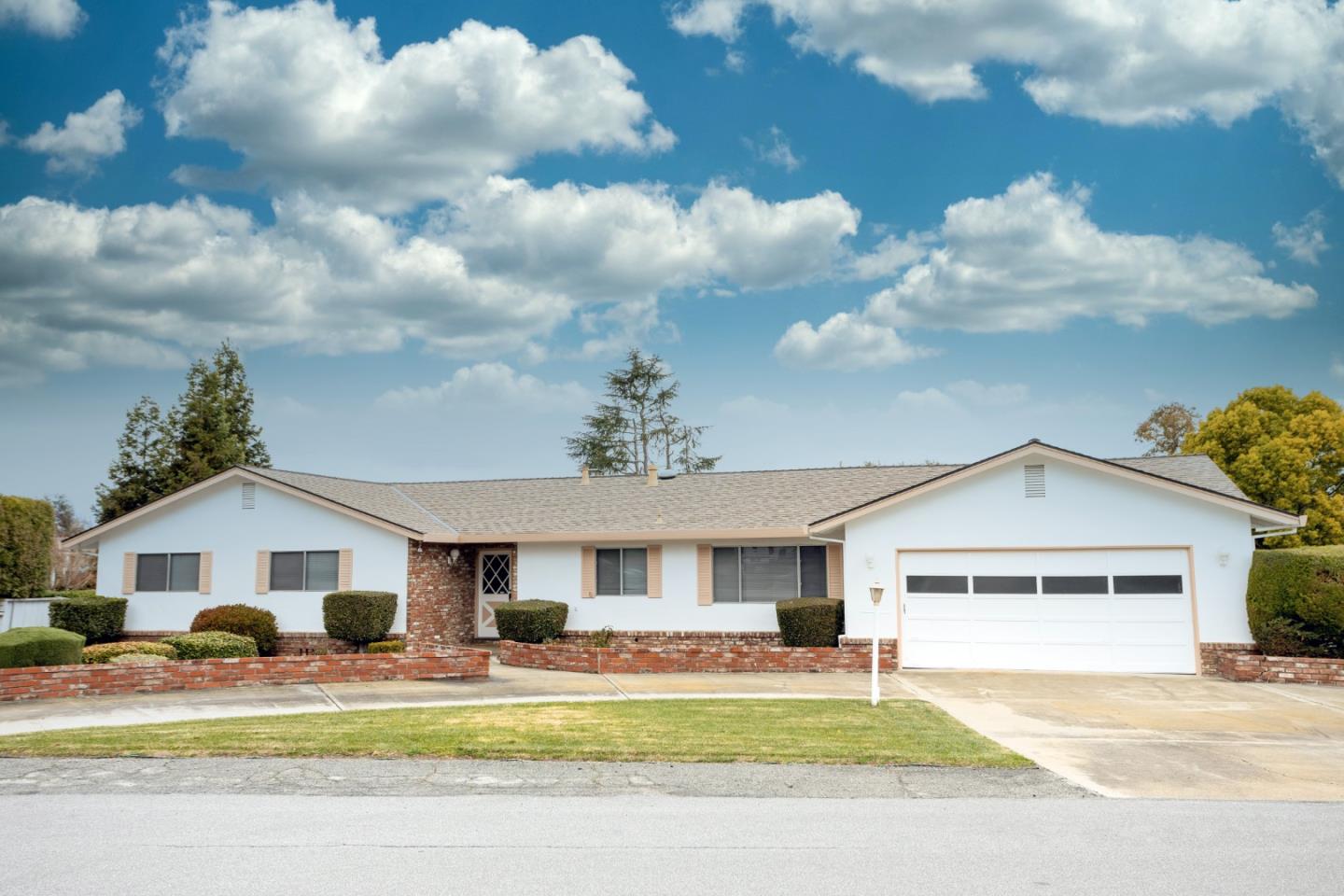 281 Donald Dr, Hollister, CA 95023 MLS ML81920170 Coldwell Banker