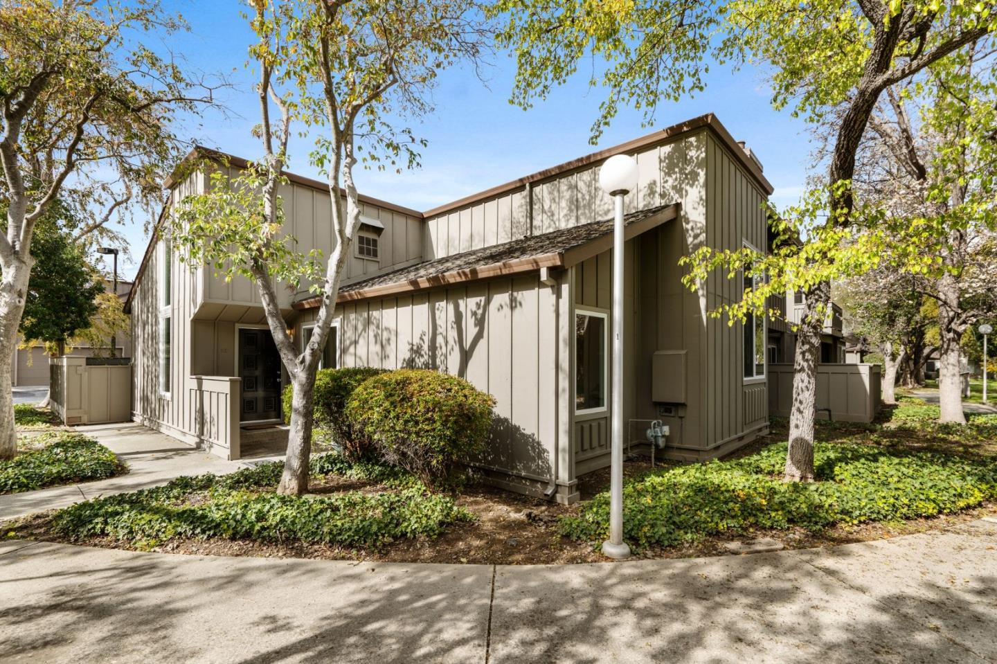112 Charter Oaks Cir, Los Gatos, CA 95032 MLS ML81921420 Coldwell