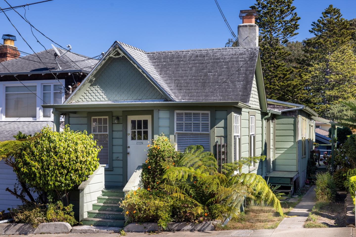 107 15th St, Pacific Grove, CA 93950 MLS ML81945551 Coldwell Banker