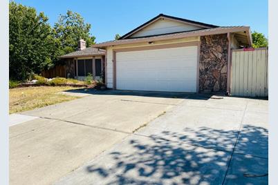 5540 Troutdale Way - Photo 1