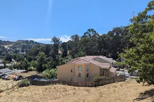 39 La Paloma Ct, El Sobrante, CA 94803 - Photo 1