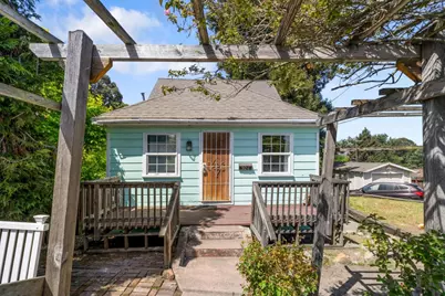 924 Smith Ave, Pinole, CA 94564 - Photo 1