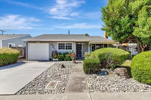 263 Maple St, Hollister, CA 95023 - Photo 1